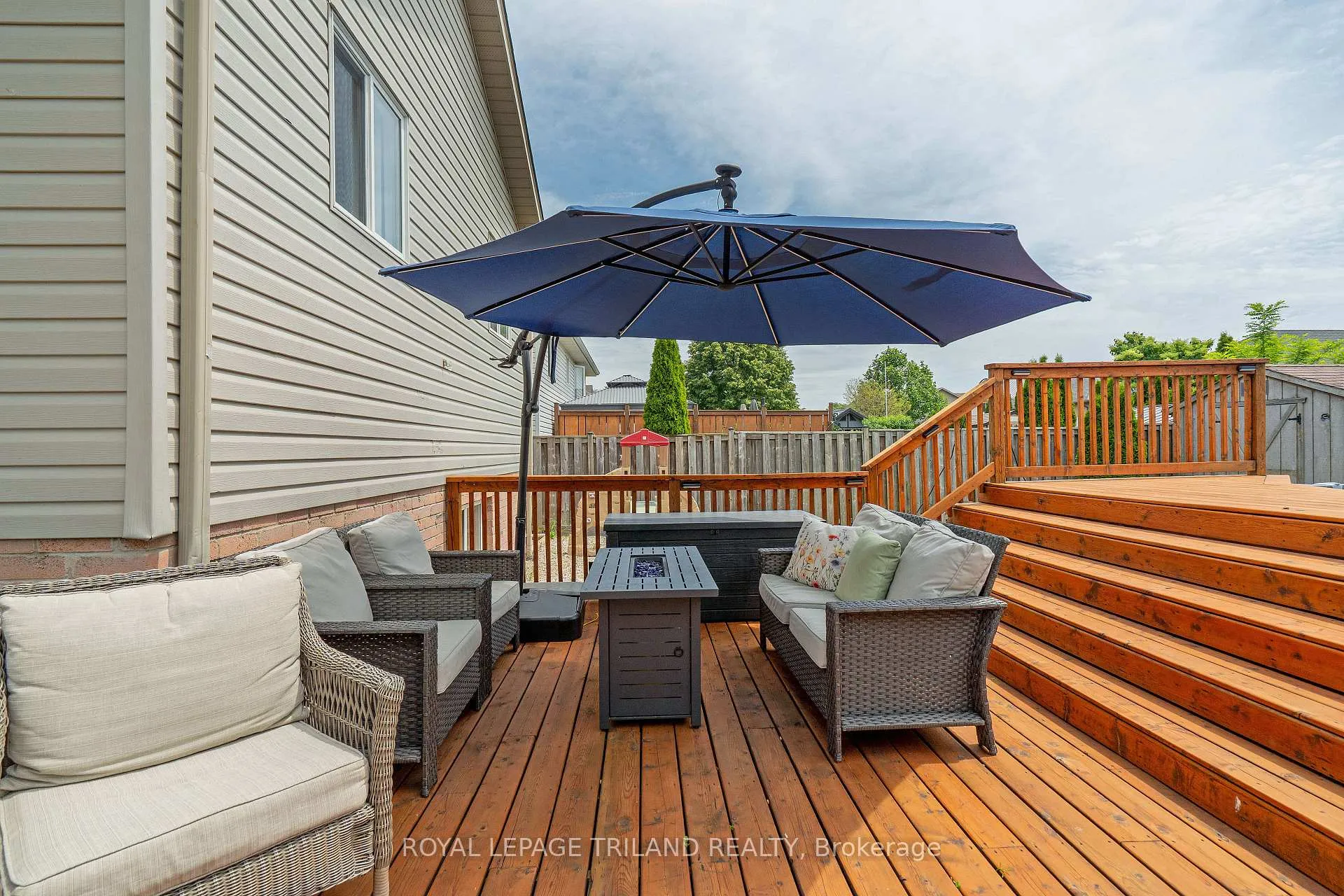 Photo 5 of 2 Redtail Court, St. Thomas — HOMEH