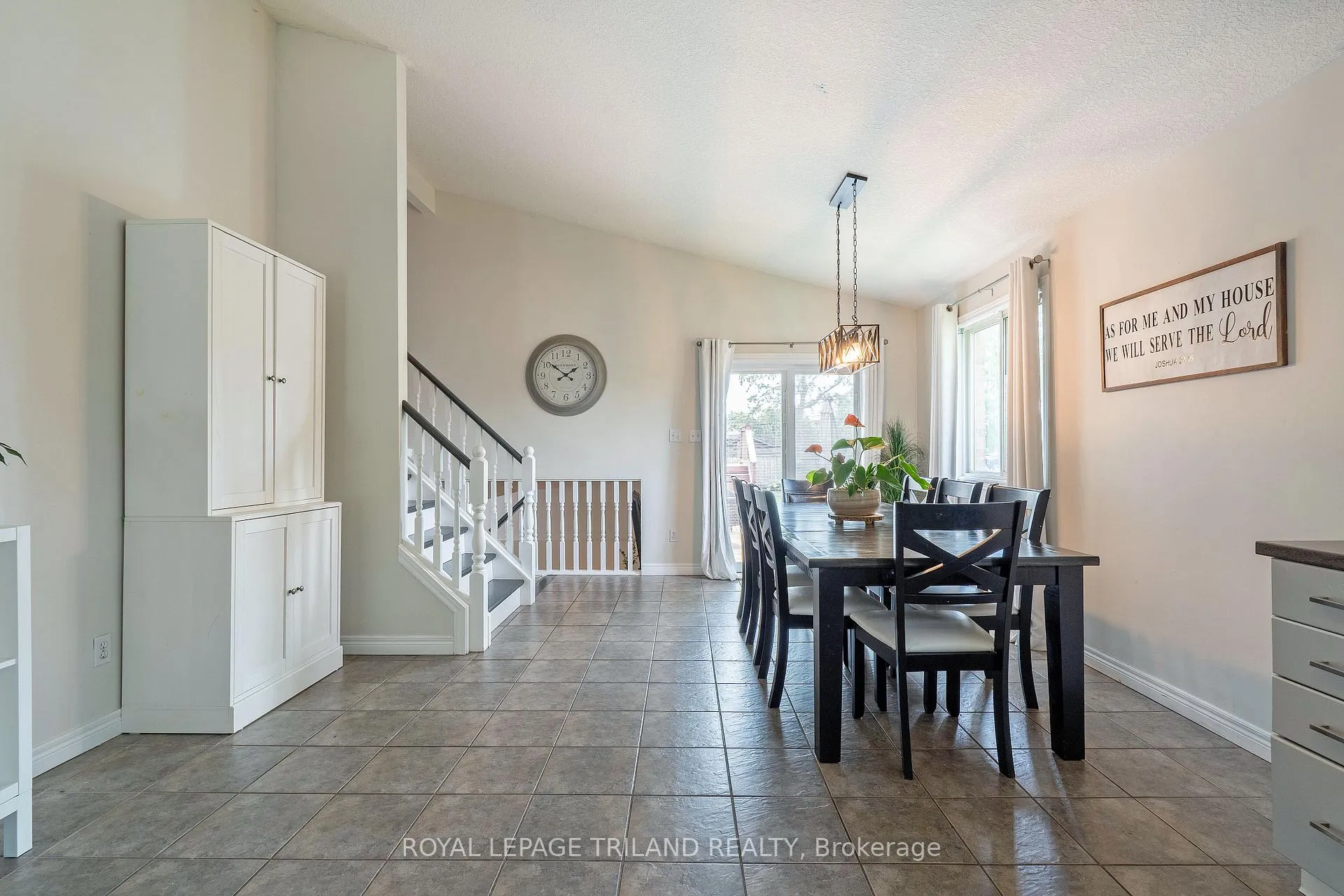 Photo 14 of 2 Redtail Court, St. Thomas — HOMEH