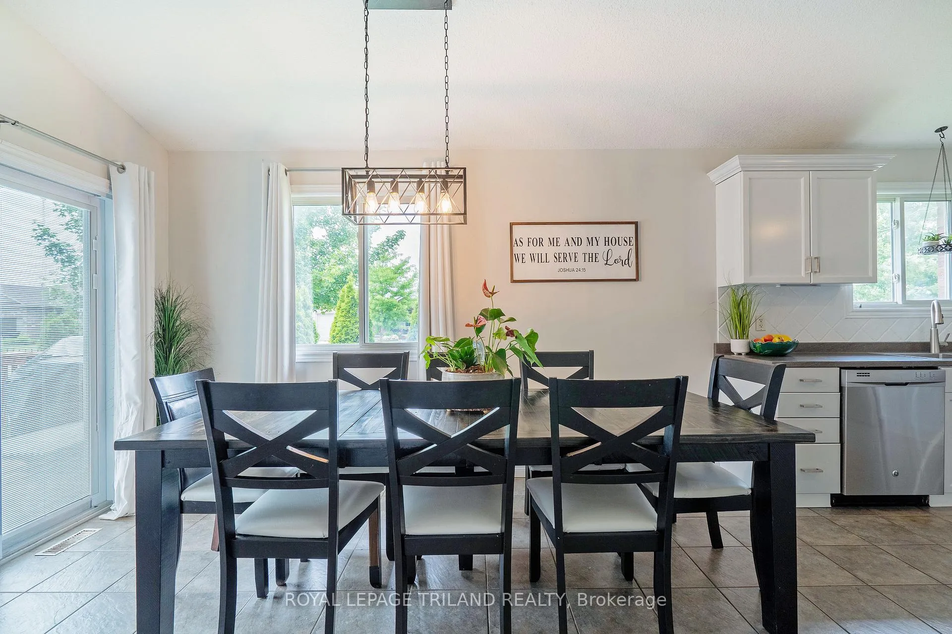 Photo 16 of 2 Redtail Court, St. Thomas — HOMEH