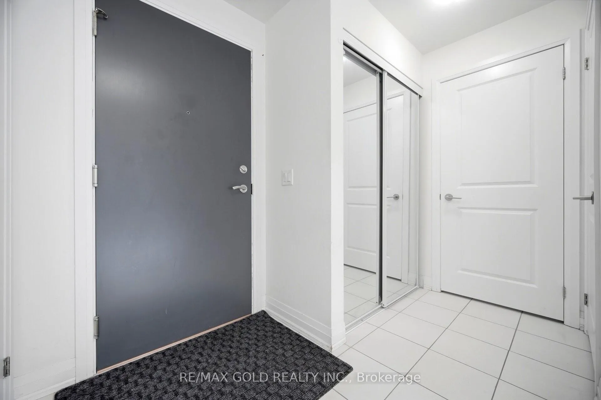 Photo 3 of Unit 346, 75 Attmar Drive, Brampton, Bram East — HOMEH
