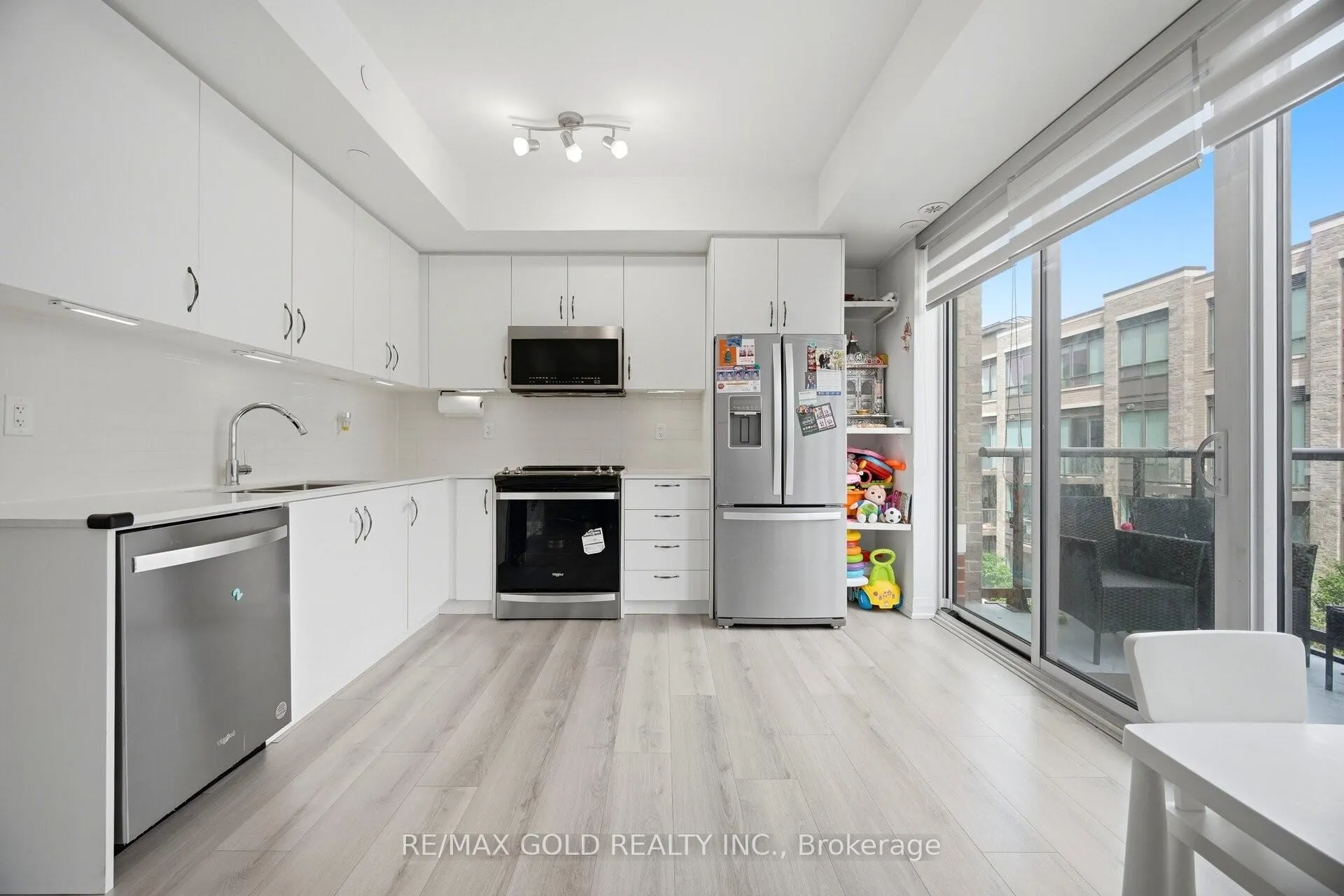 Photo 7 of Unit 346, 75 Attmar Drive, Brampton, Bram East — HOMEH