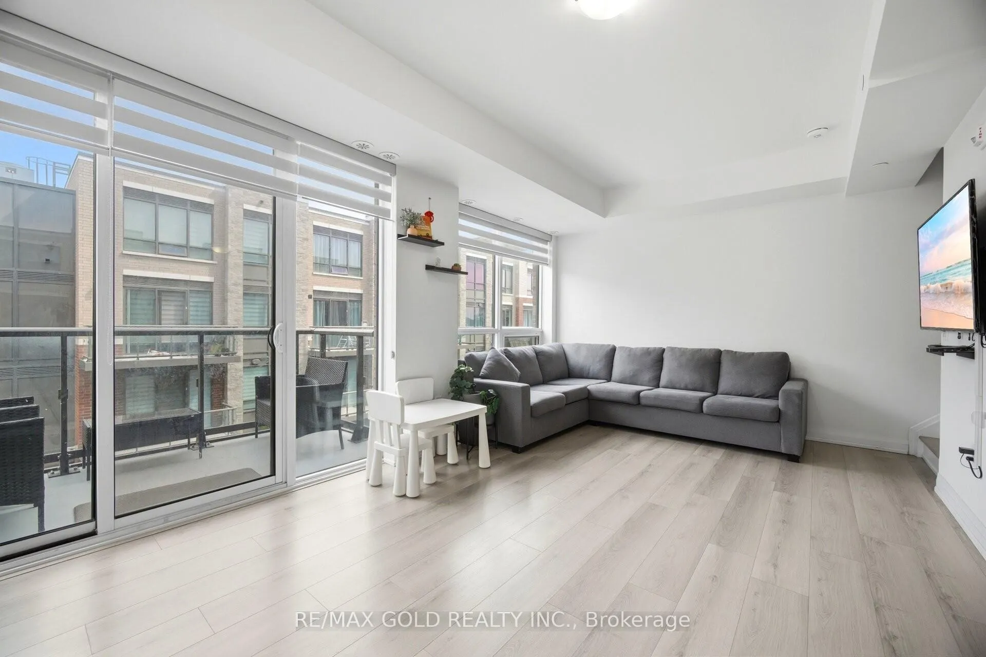 Photo 10 of Unit 346, 75 Attmar Drive, Brampton, Bram East — HOMEH