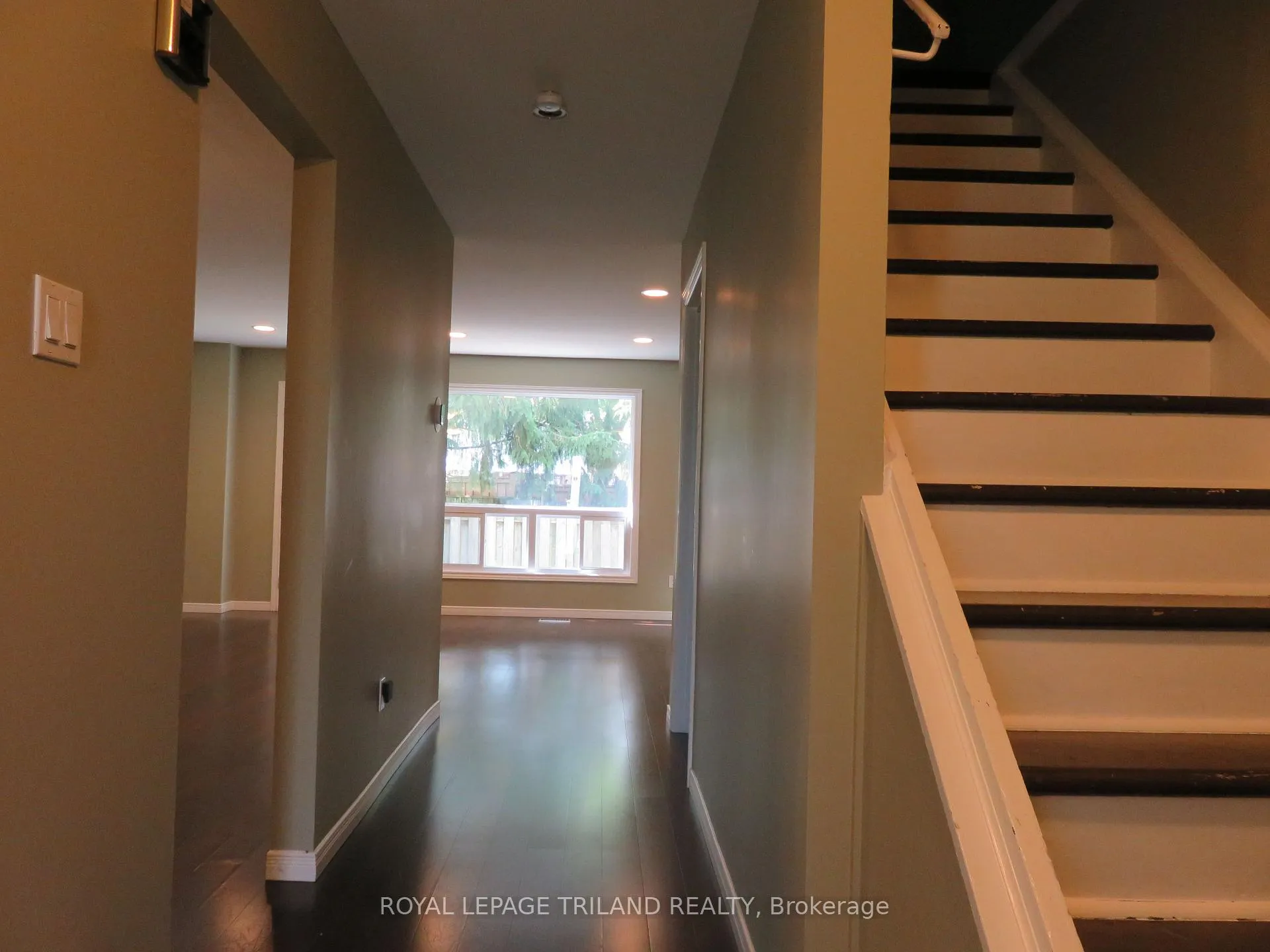 Photo 3 of Unit 86, 1600 Culver Drive, London, East H — HOMEH