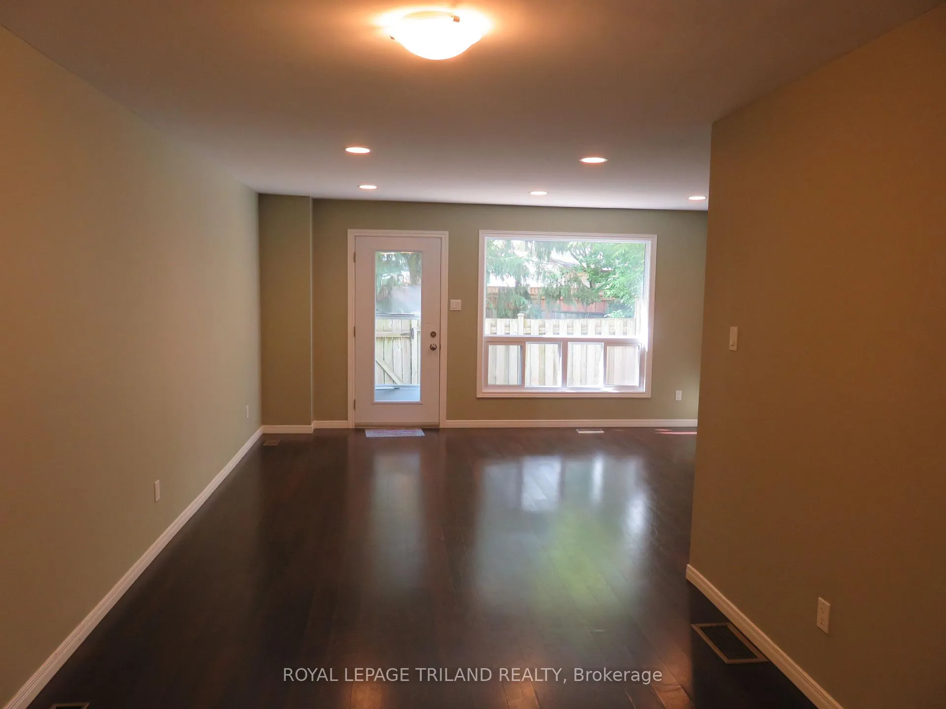Photo 10 of Unit 86, 1600 Culver Drive, London, East H — HOMEH