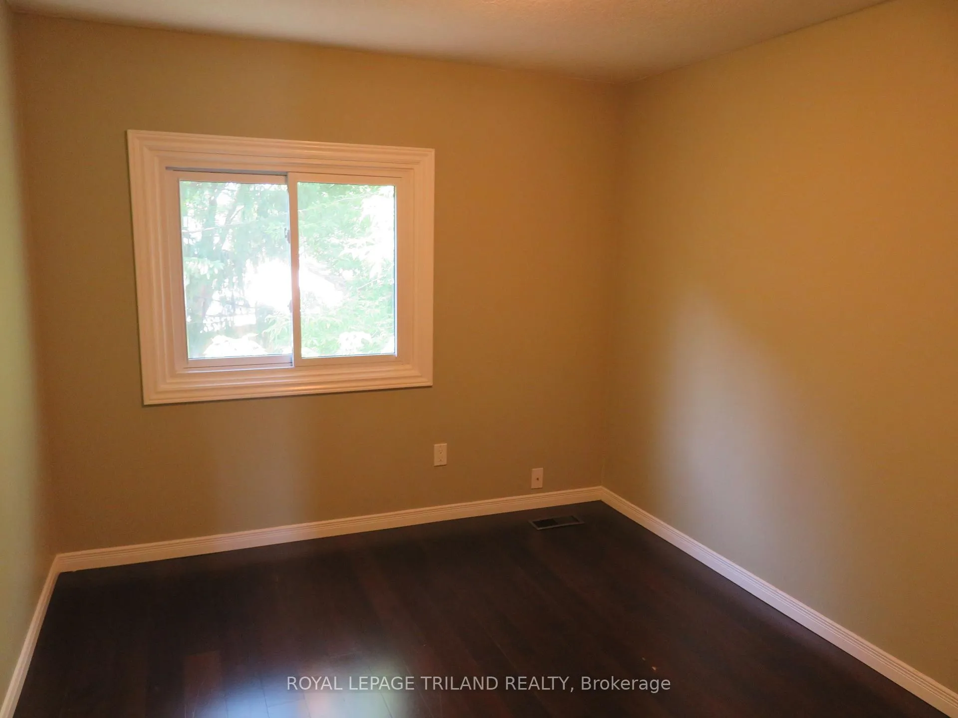 Photo 14 of Unit 86, 1600 Culver Drive, London, East H — HOMEH