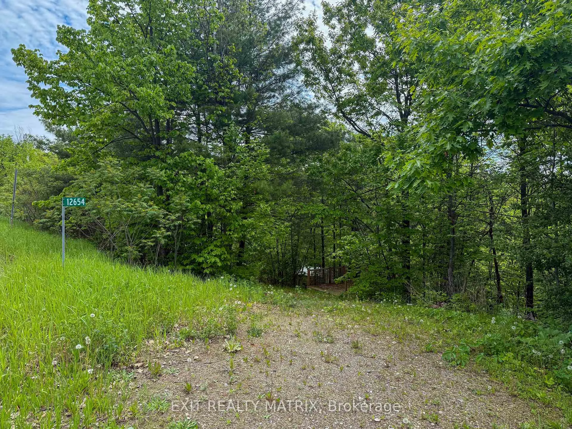 Photo 3 of 12654 Lanark Road, Greater Madawaska — HOMEH