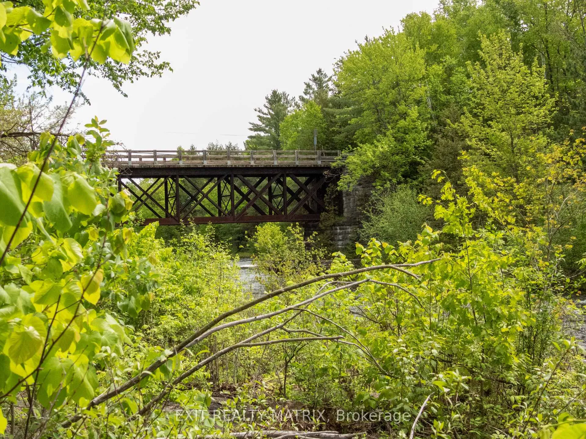 Photo 10 of 12654 Lanark Road, Greater Madawaska — HOMEH