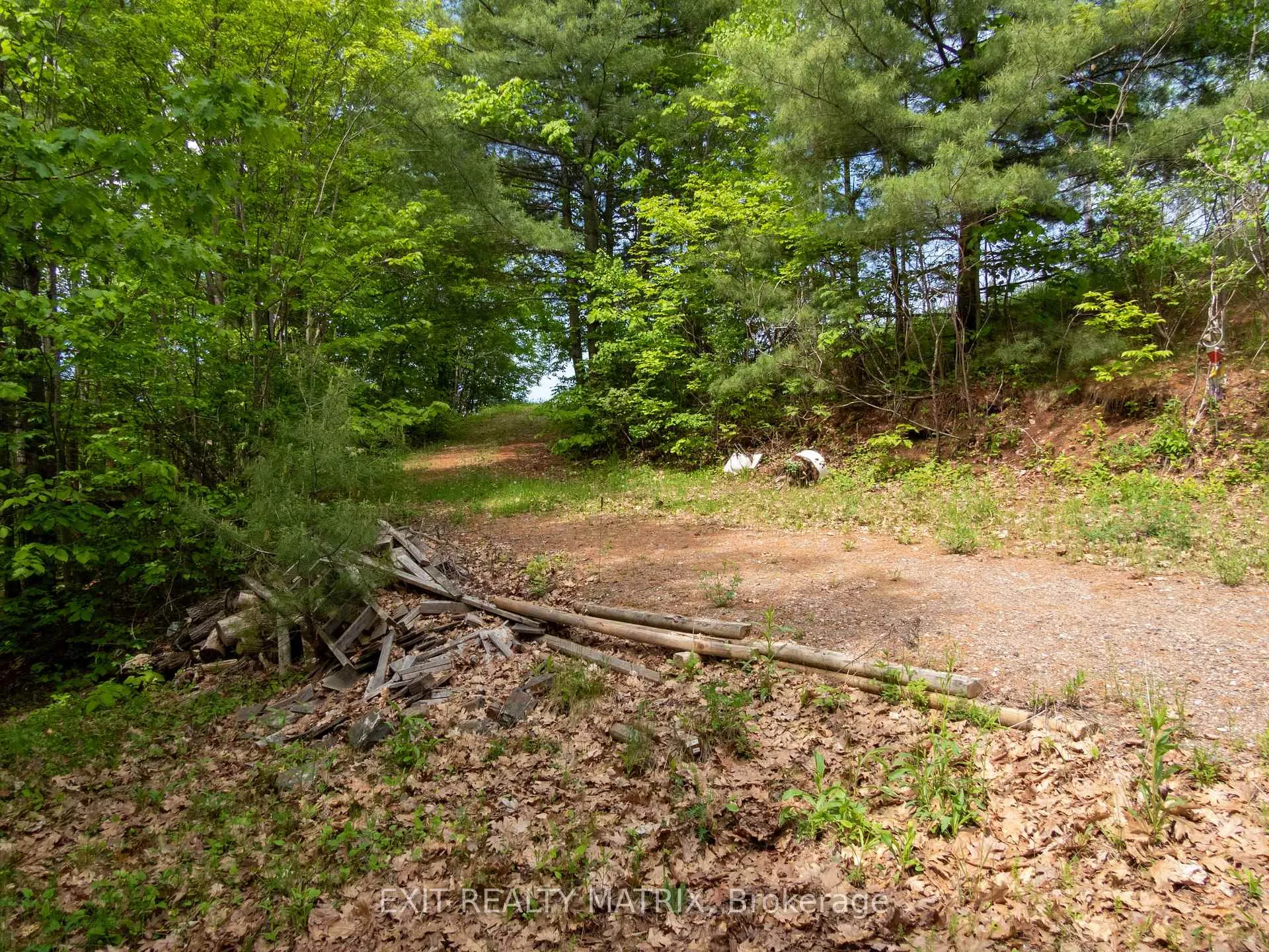 Photo 23 of 12654 Lanark Road, Greater Madawaska — HOMEH