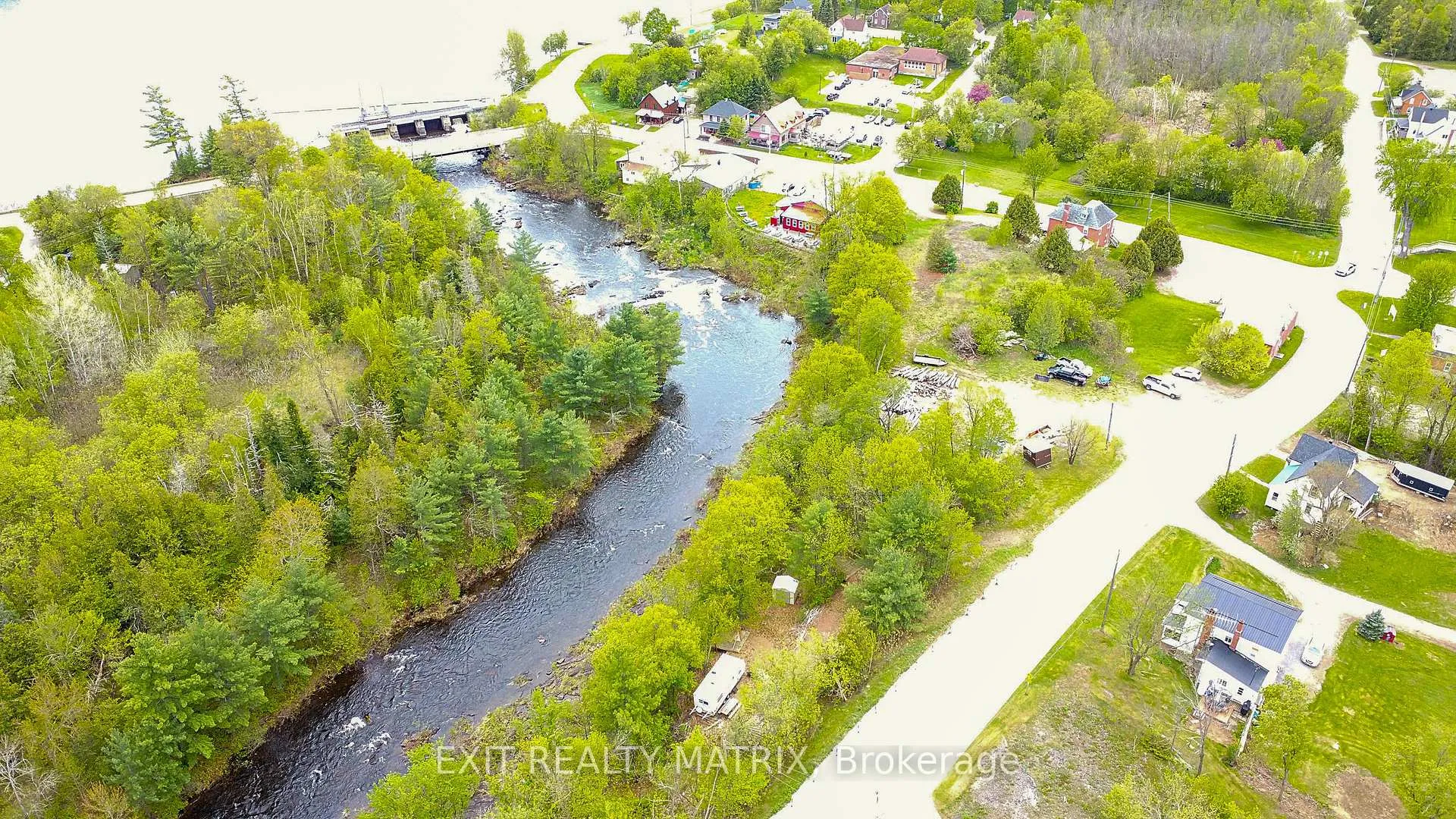 Photo 27 of 12654 Lanark Road, Greater Madawaska — HOMEH