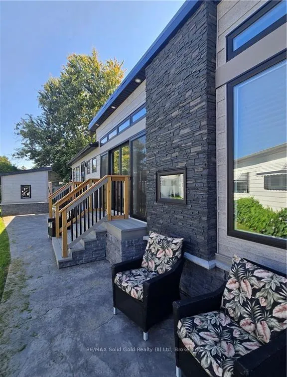 Photo 3 of Unit 30, 22220 Charing Cross Road, Chatham-Kent, Chatham — HOMEH