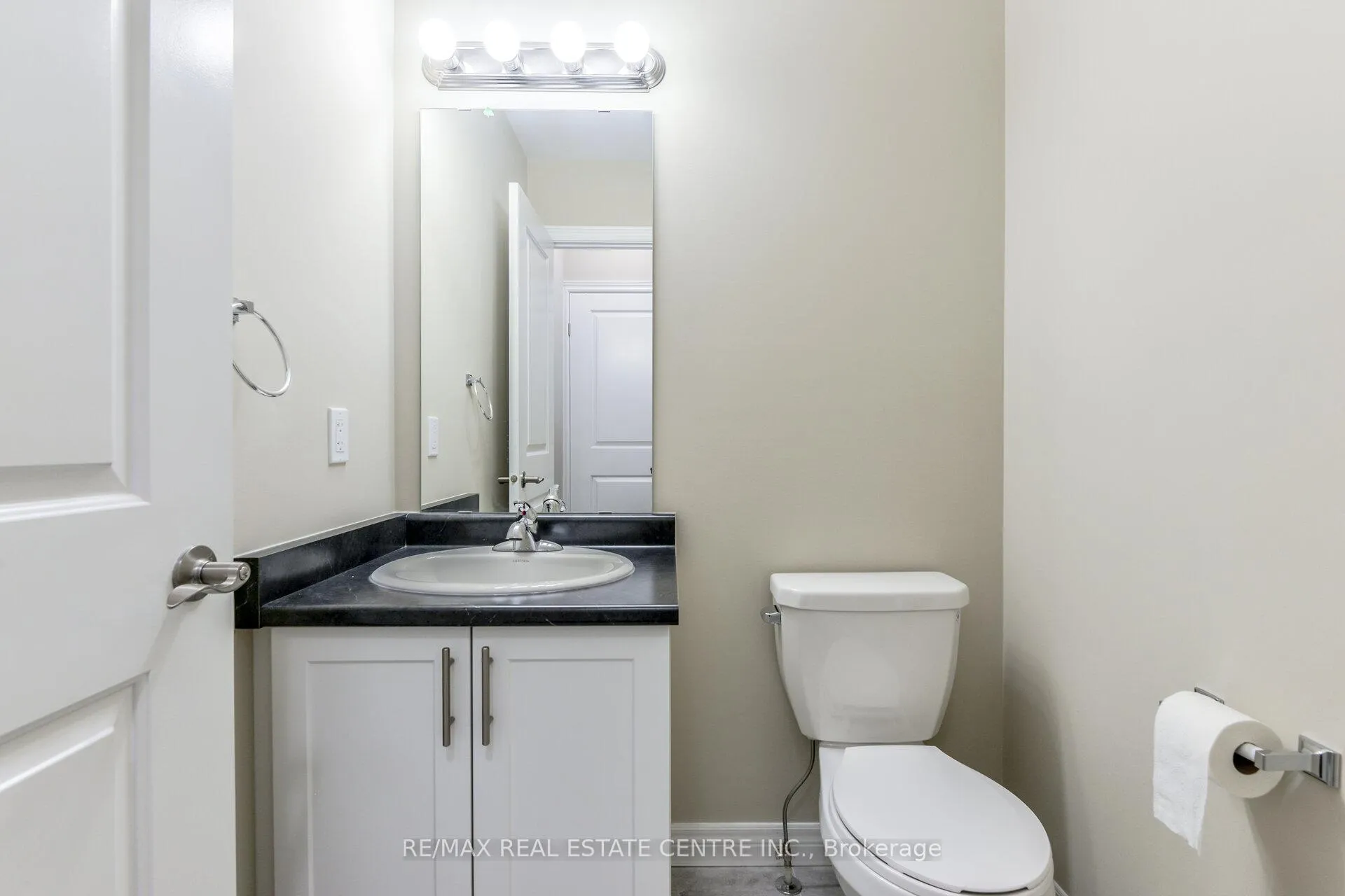 Photo 13 of 44 Cittadella Boulevard, Hamilton, Hannon — HOMEH