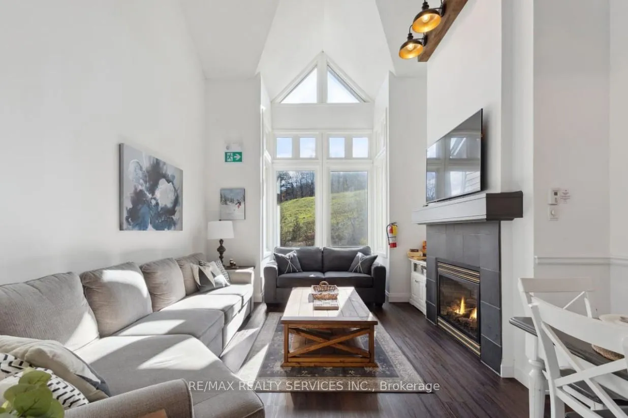 Photo 4 of Unit 224, 796404 Grey 19 Road, Blue Mountains — HOMEH
