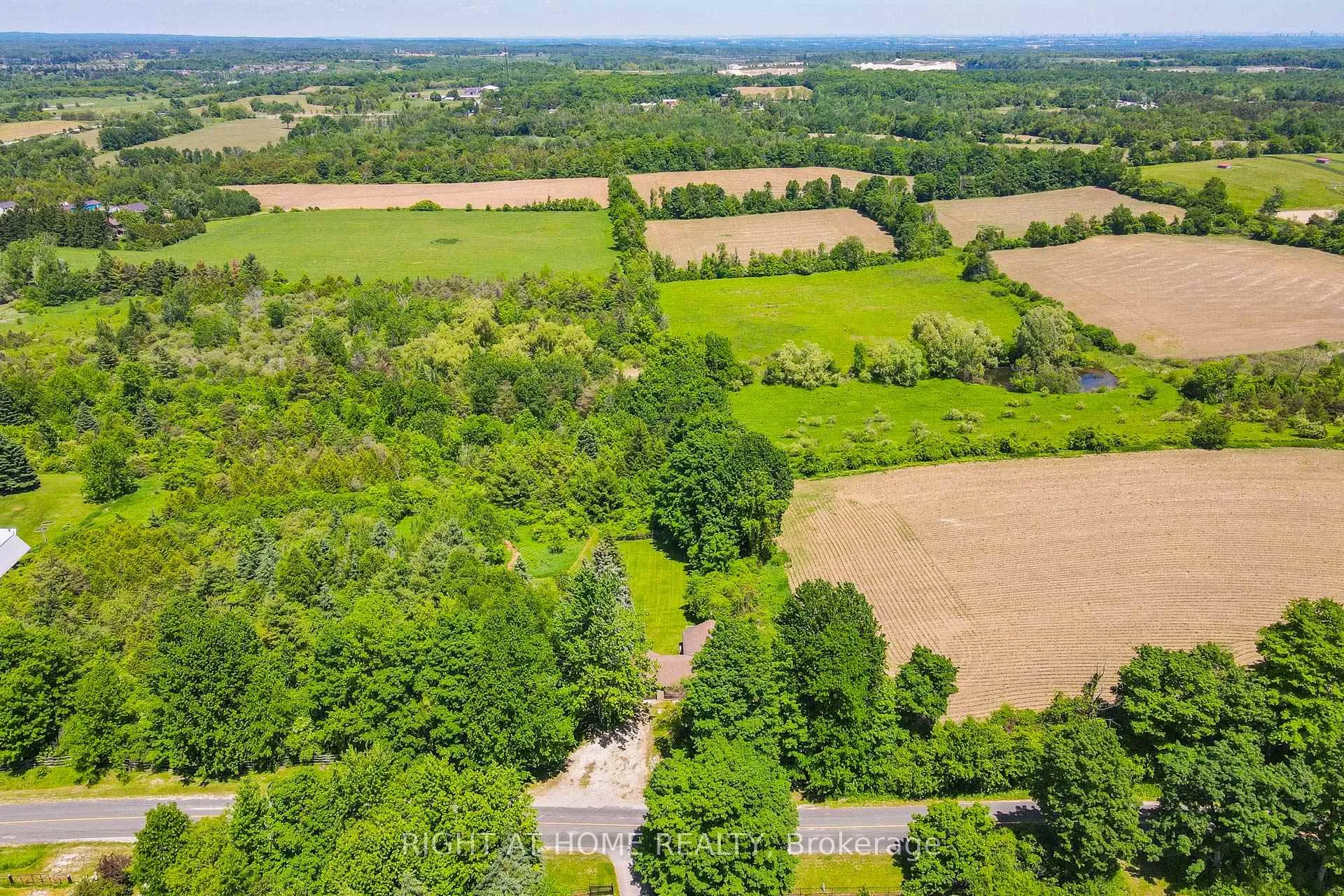 Photo 10 of 12815 Dublin Line, Halton Hills, Rural Halton Hills — HOMEH