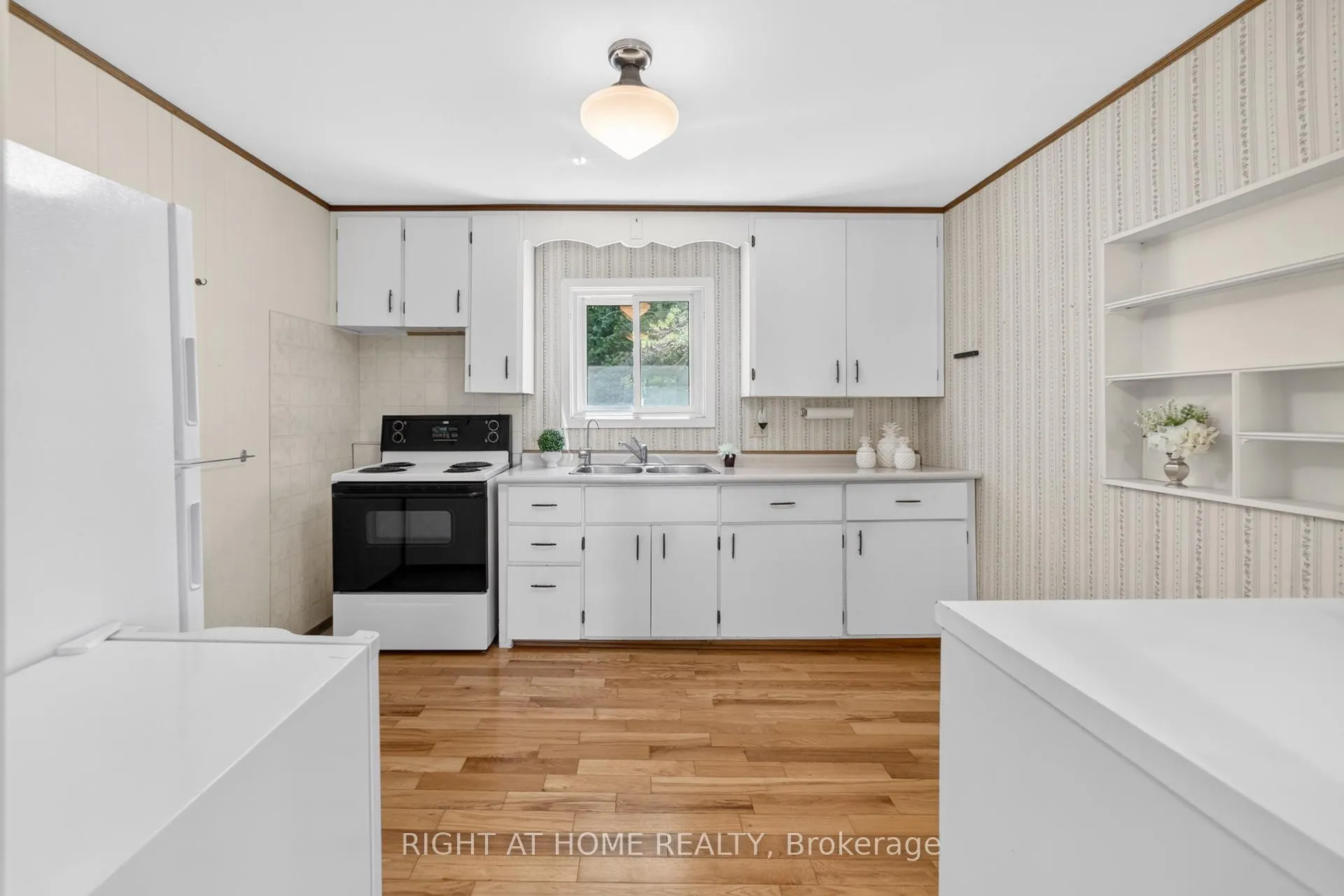 Photo 19 of 12815 Dublin Line, Halton Hills, Rural Halton Hills — HOMEH
