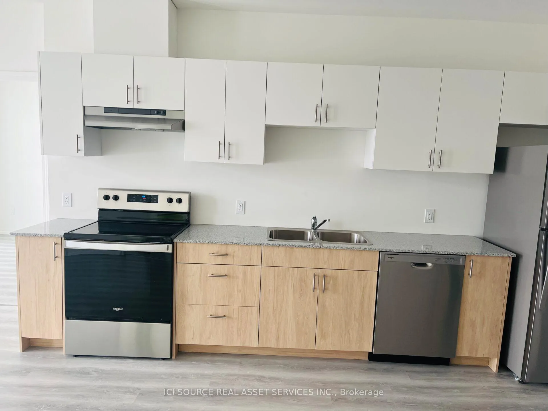 Front of Unit 104C, 191 Elmira Road S