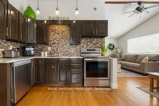 Photo 6 of 29 Thurston Street, Kawartha Lakes, Verulam — HOMEH