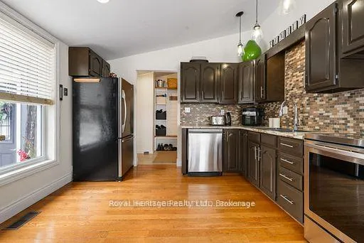 Photo 7 of 29 Thurston Street, Kawartha Lakes, Verulam — HOMEH