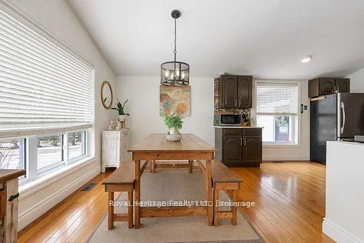 Photo 10 of 29 Thurston Street, Kawartha Lakes, Verulam — HOMEH