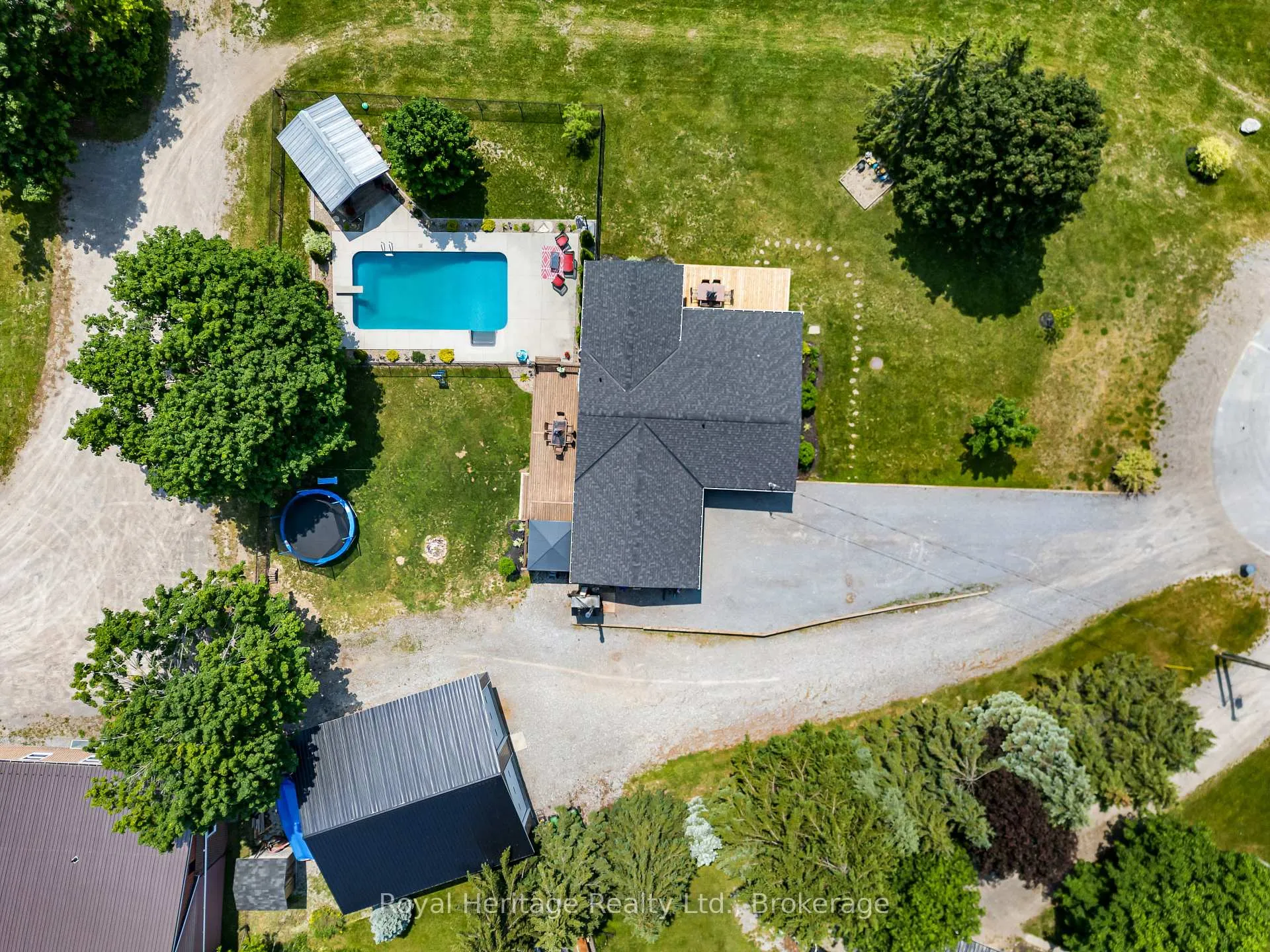 Photo 36 of 29 Thurston Street, Kawartha Lakes, Verulam — HOMEH