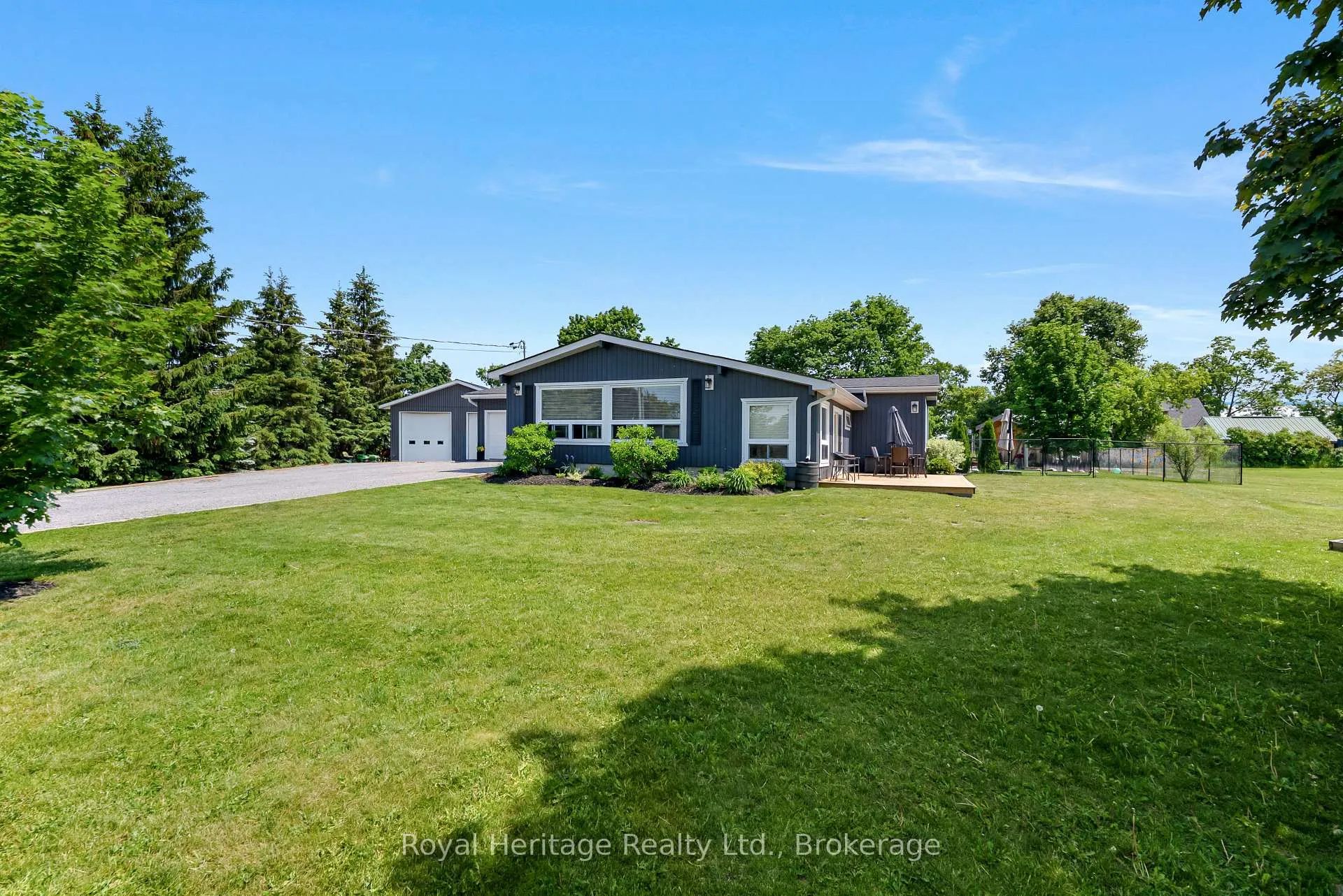 Photo 39 of 29 Thurston Street, Kawartha Lakes, Verulam — HOMEH