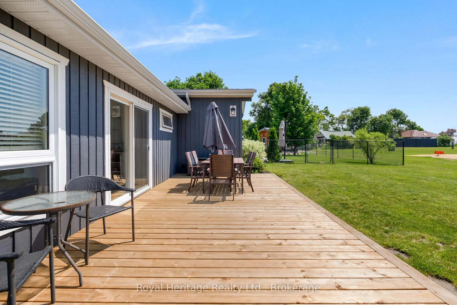 Photo 40 of 29 Thurston Street, Kawartha Lakes, Verulam — HOMEH