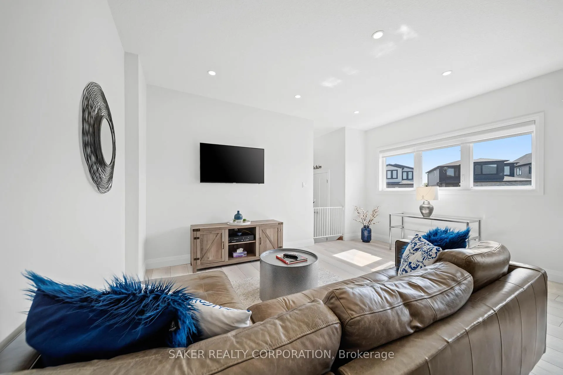 Photo 14 of 2980 Doyle Drive, London, South U — HOMEH