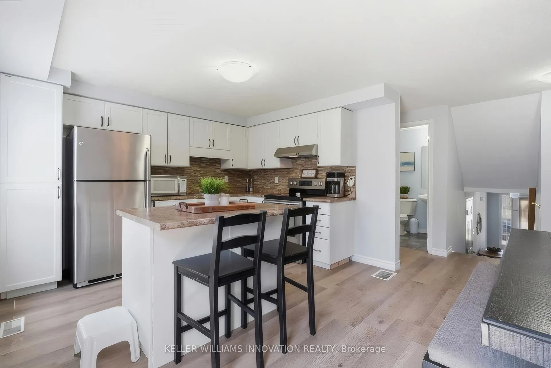 Photo 13 of 27 Madeleine Street, Kitchener — HOMEH