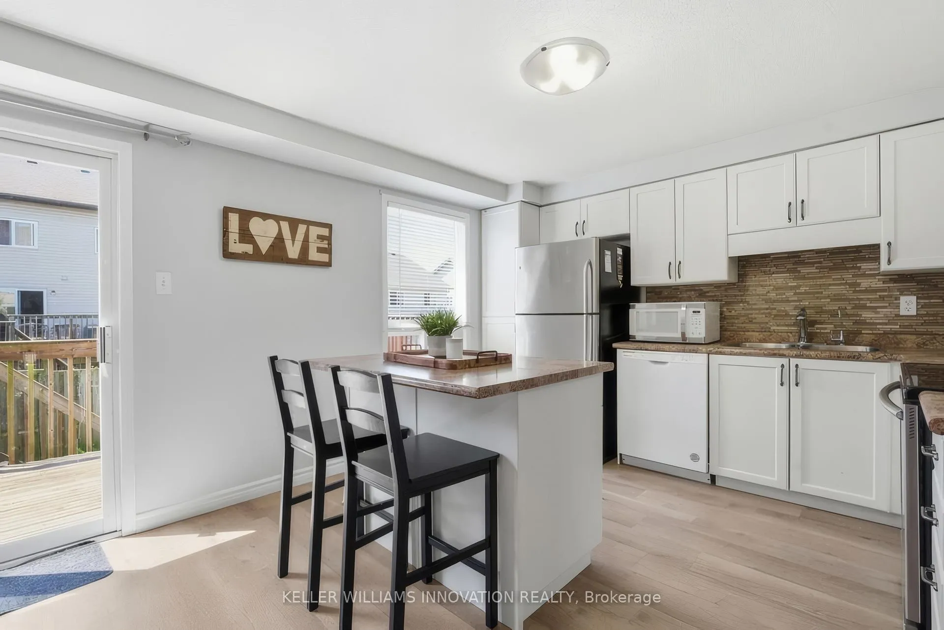 Photo 14 of 27 Madeleine Street, Kitchener — HOMEH