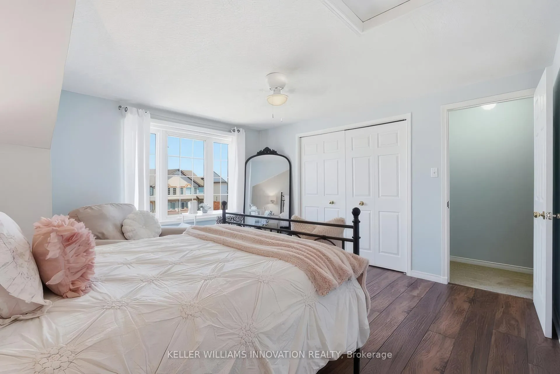 Photo 24 of 27 Madeleine Street, Kitchener — HOMEH