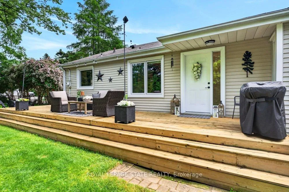 Photo 18 of 52 Orchard Drive, Hamilton, Ancaster — HOMEH