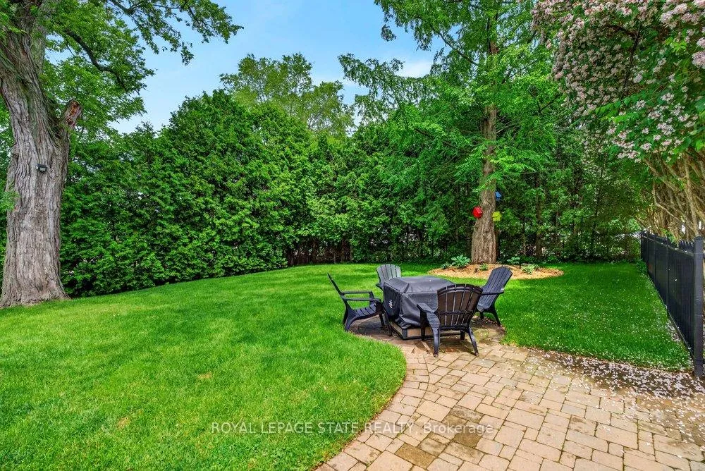 Photo 32 of 52 Orchard Drive, Hamilton, Ancaster — HOMEH