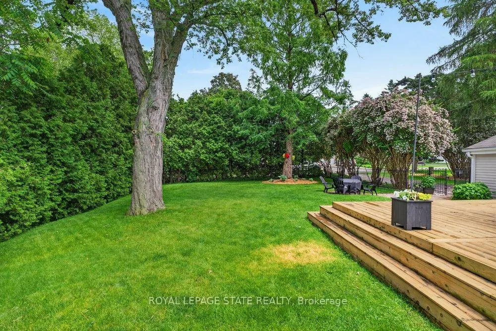 Photo 36 of 52 Orchard Drive, Hamilton, Ancaster — HOMEH