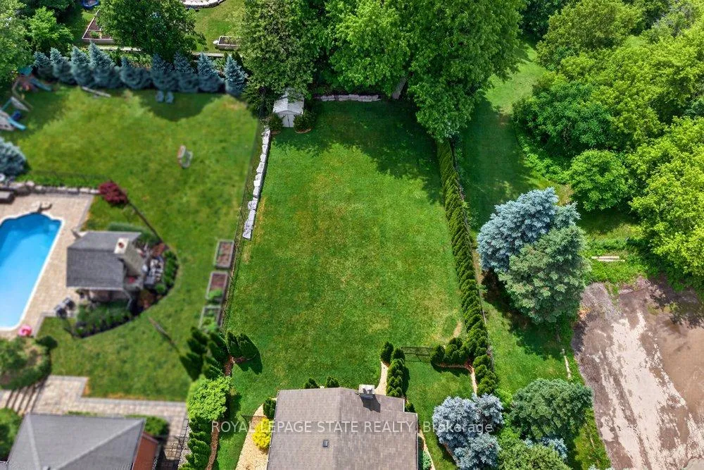 Photo 45 of 52 Orchard Drive, Hamilton, Ancaster — HOMEH
