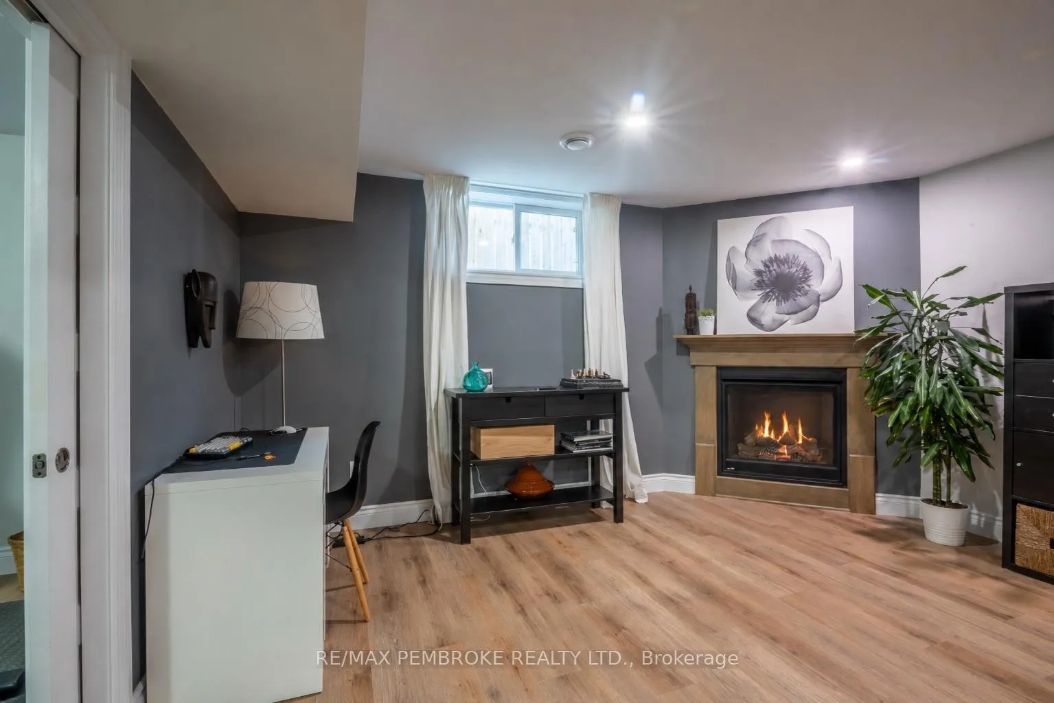 Photo 39 of 15 Drew Street, Petawawa — HOMEH