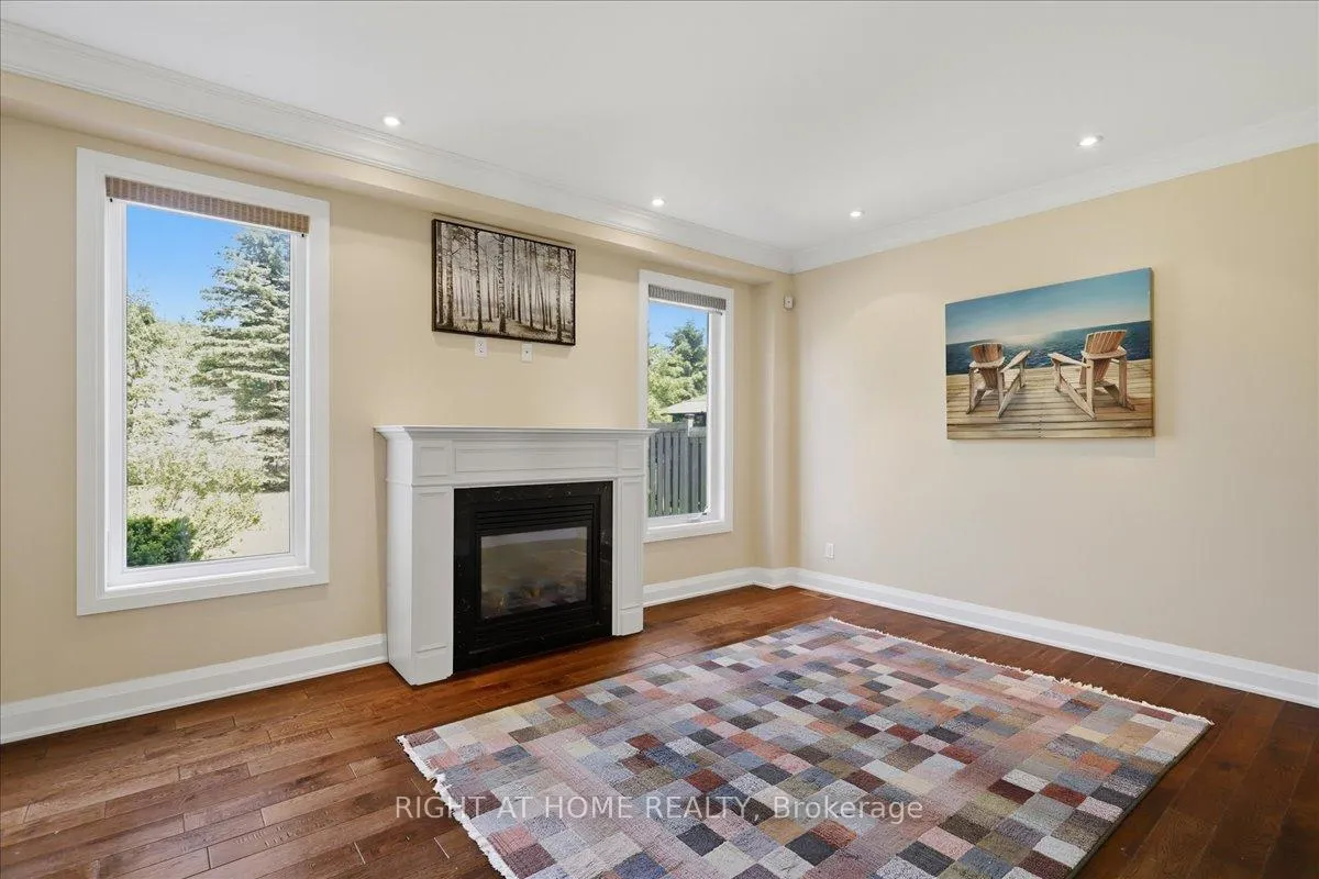 Photo 11 of 31 Christy Drive, Wasaga Beach — HOMEH