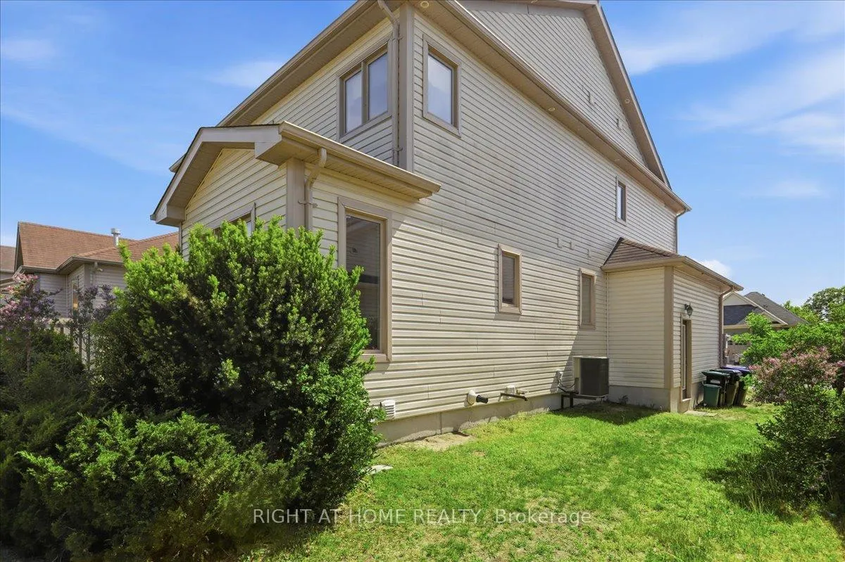 Photo 44 of 31 Christy Drive, Wasaga Beach — HOMEH