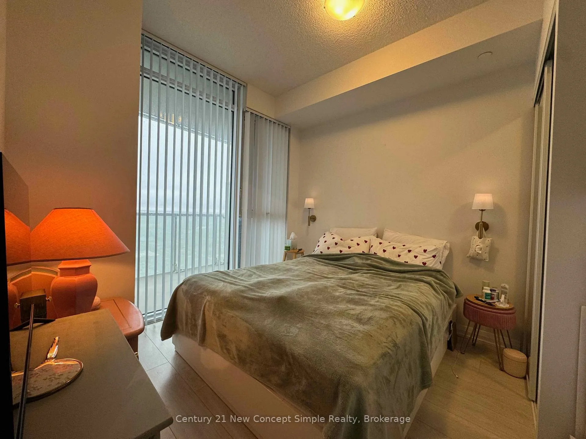Photo 7 of Unit 2412, 7895 Jane Street, Vaughan, Concord — HOMEH