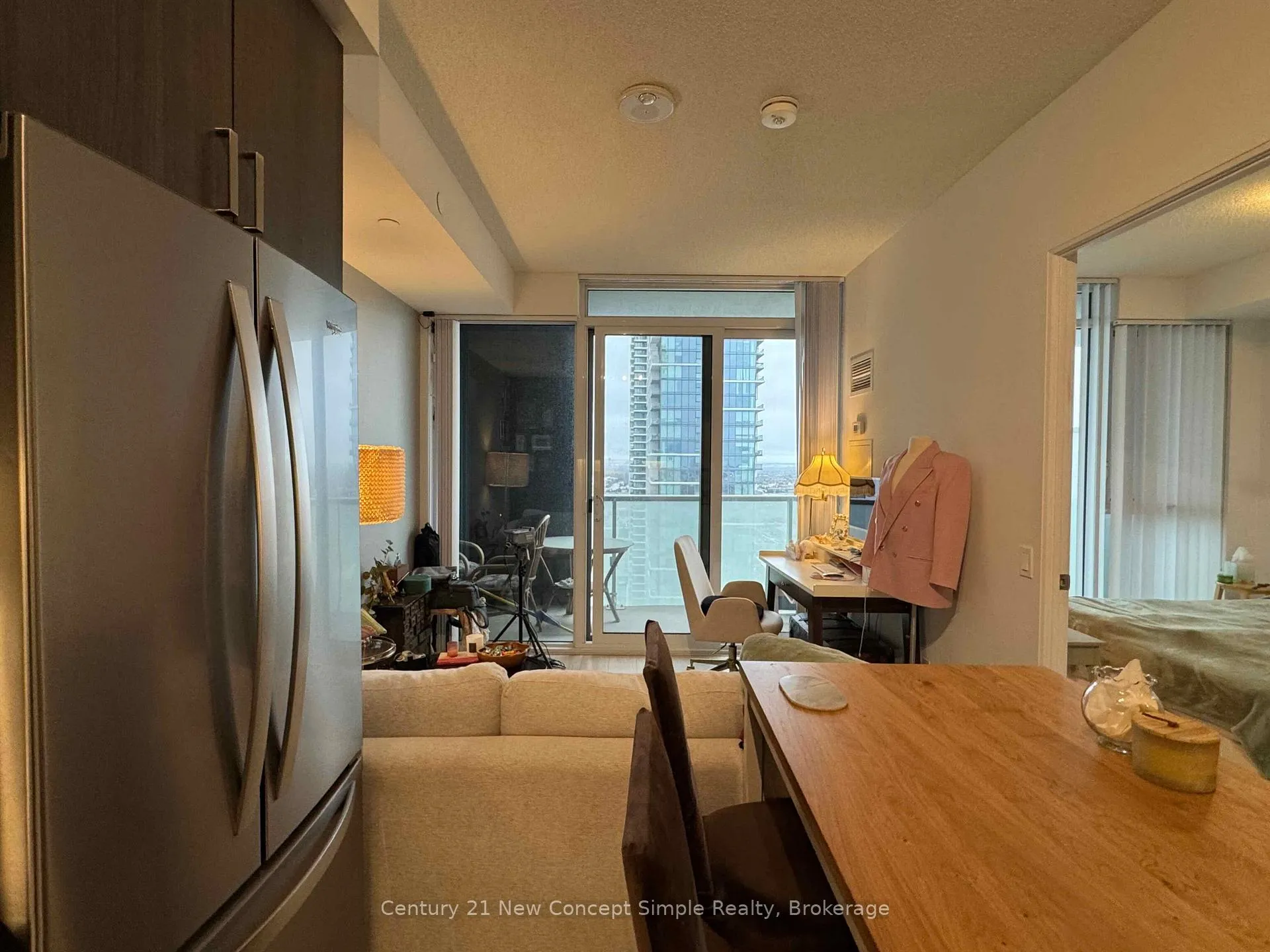 Photo 8 of Unit 2412, 7895 Jane Street, Vaughan, Concord — HOMEH
