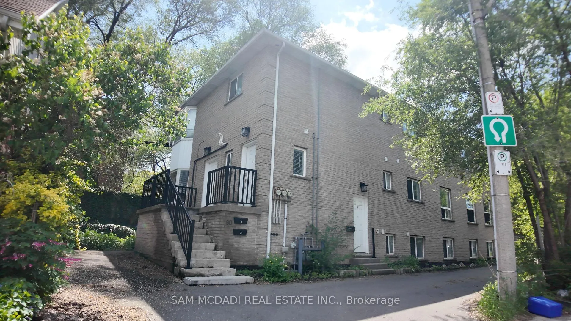 Photo 1 of 90 Tisdale Street S, Hamilton, Stinson — HOMEH