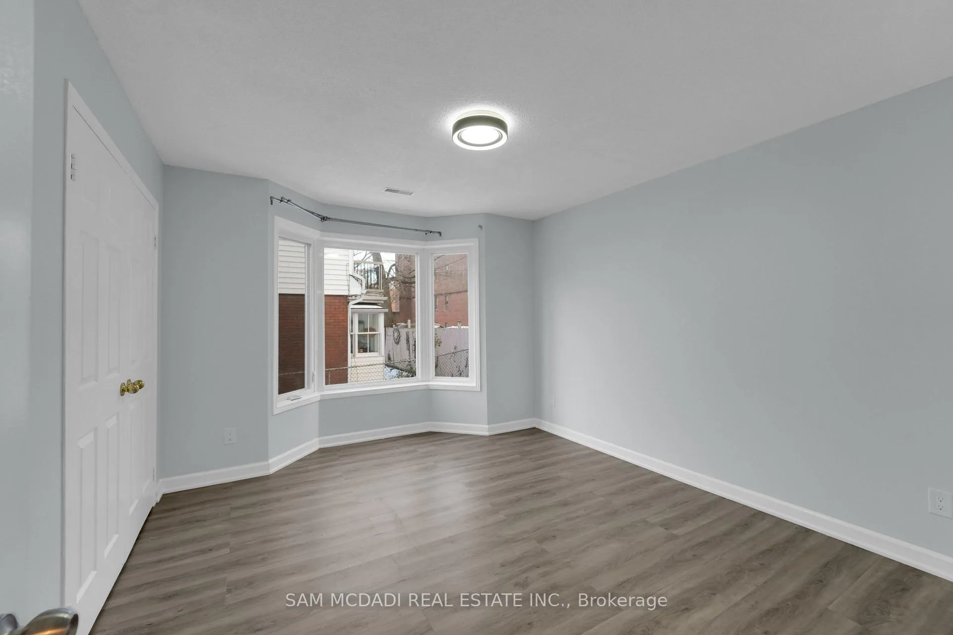 Photo 12 of 90 Tisdale Street S, Hamilton, Stinson — HOMEH