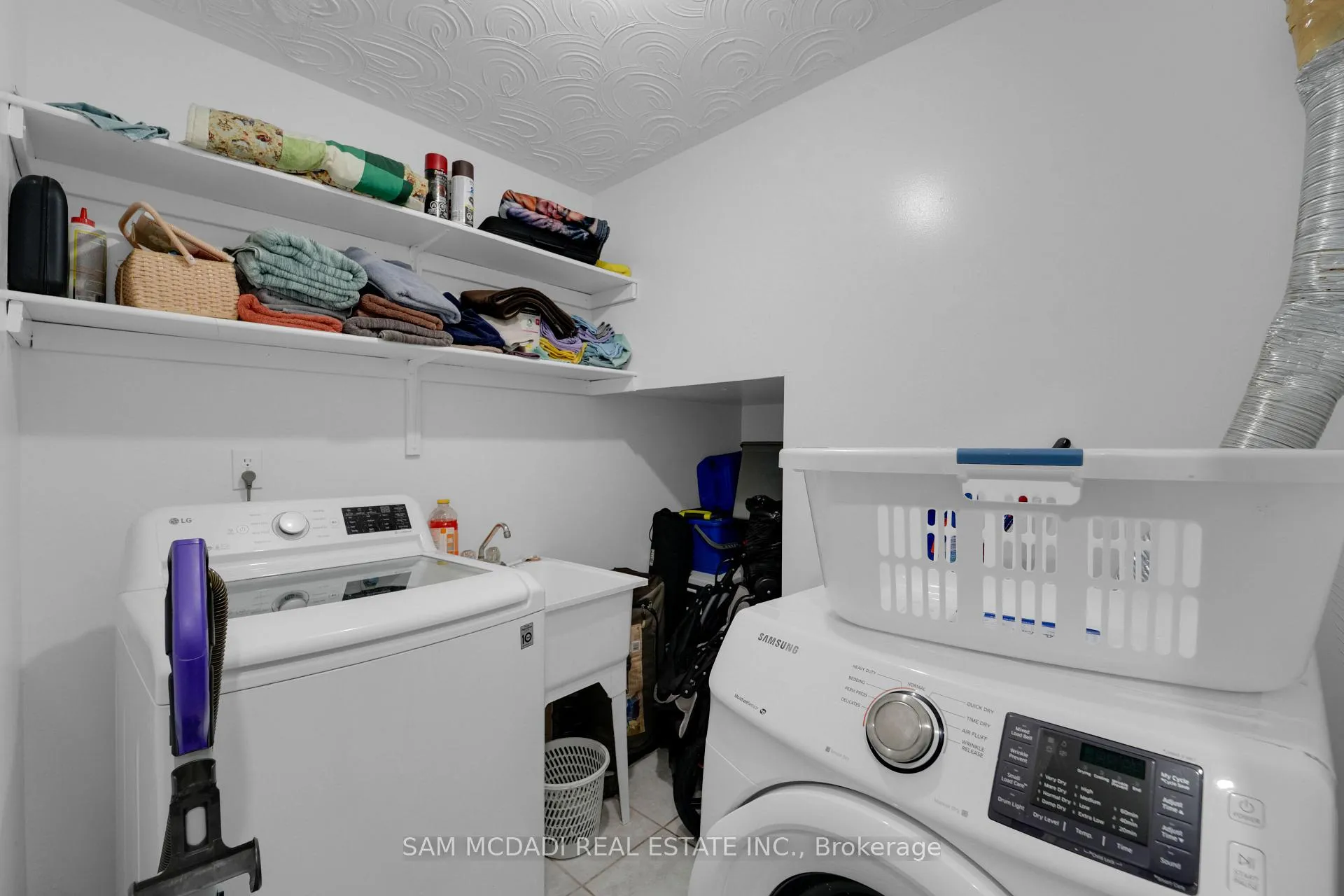 Photo 25 of 90 Tisdale Street S, Hamilton, Stinson — HOMEH