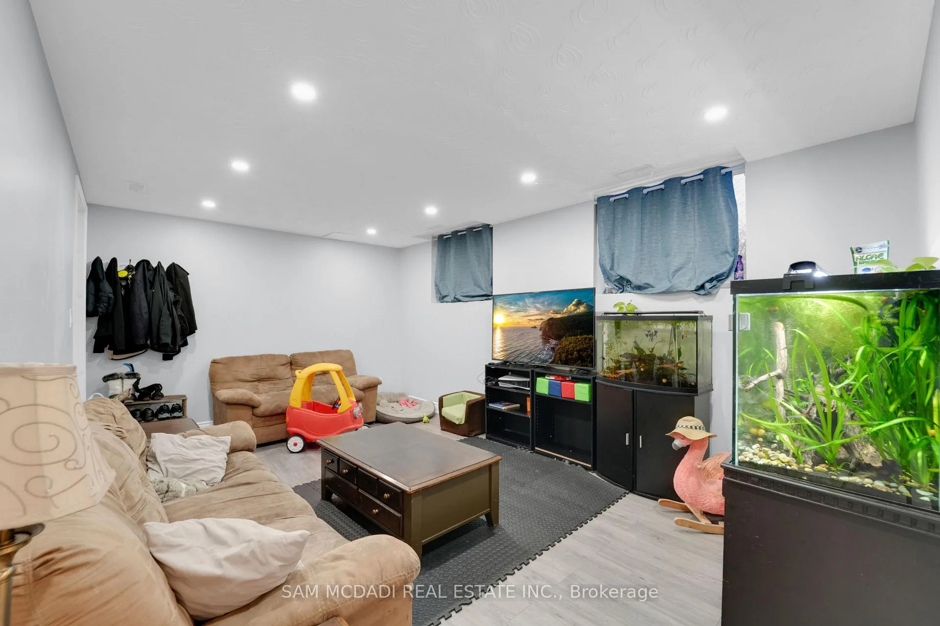 Photo 35 of 90 Tisdale Street S, Hamilton, Stinson — HOMEH