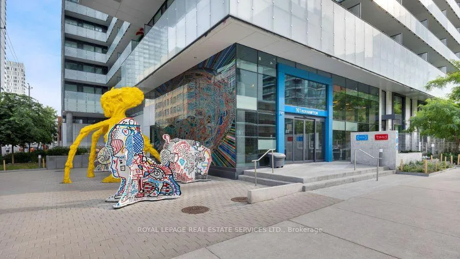 Photo 2 of Unit 534, 161 Roehampton Avenue, Toronto, Mount Pleasant West — HOMEH