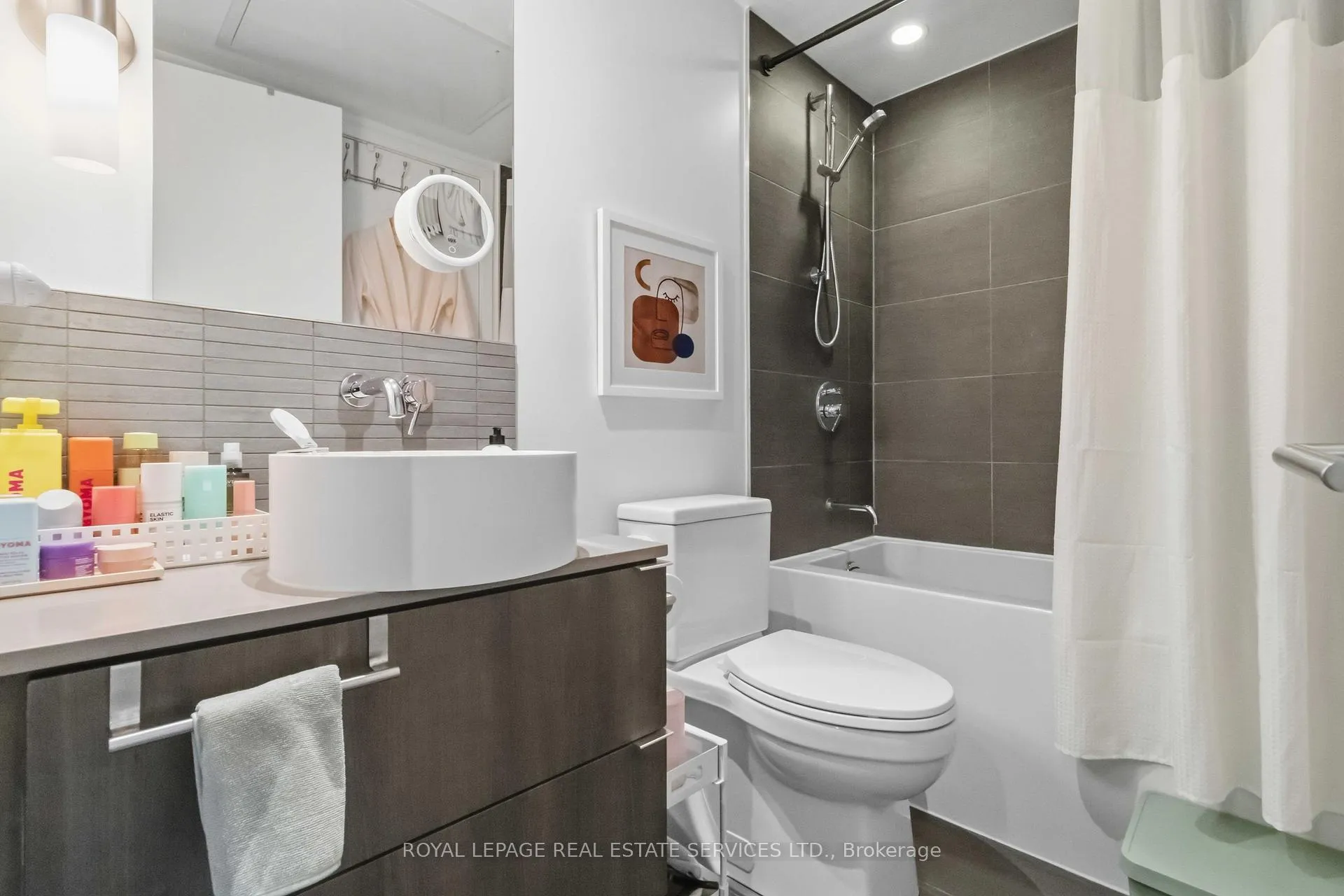 Photo 21 of Unit 534, 161 Roehampton Avenue, Toronto, Mount Pleasant West — HOMEH