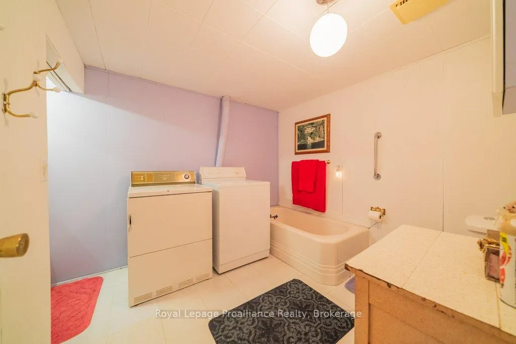 Photo 17 of 103 North Mazinaw Road, Frontenac, Frontenac North — HOMEH