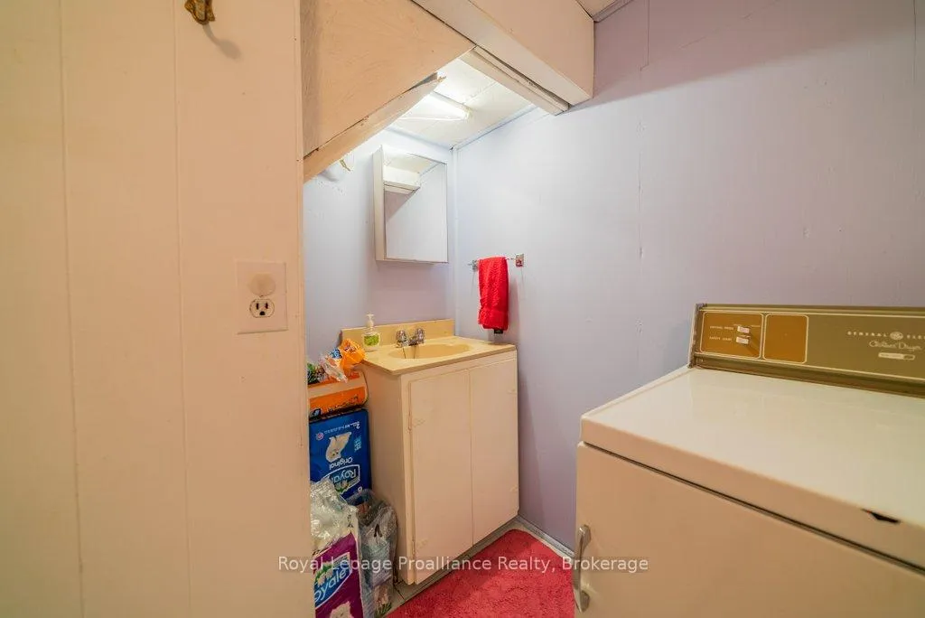 Photo 18 of 103 North Mazinaw Road, Frontenac, Frontenac North — HOMEH