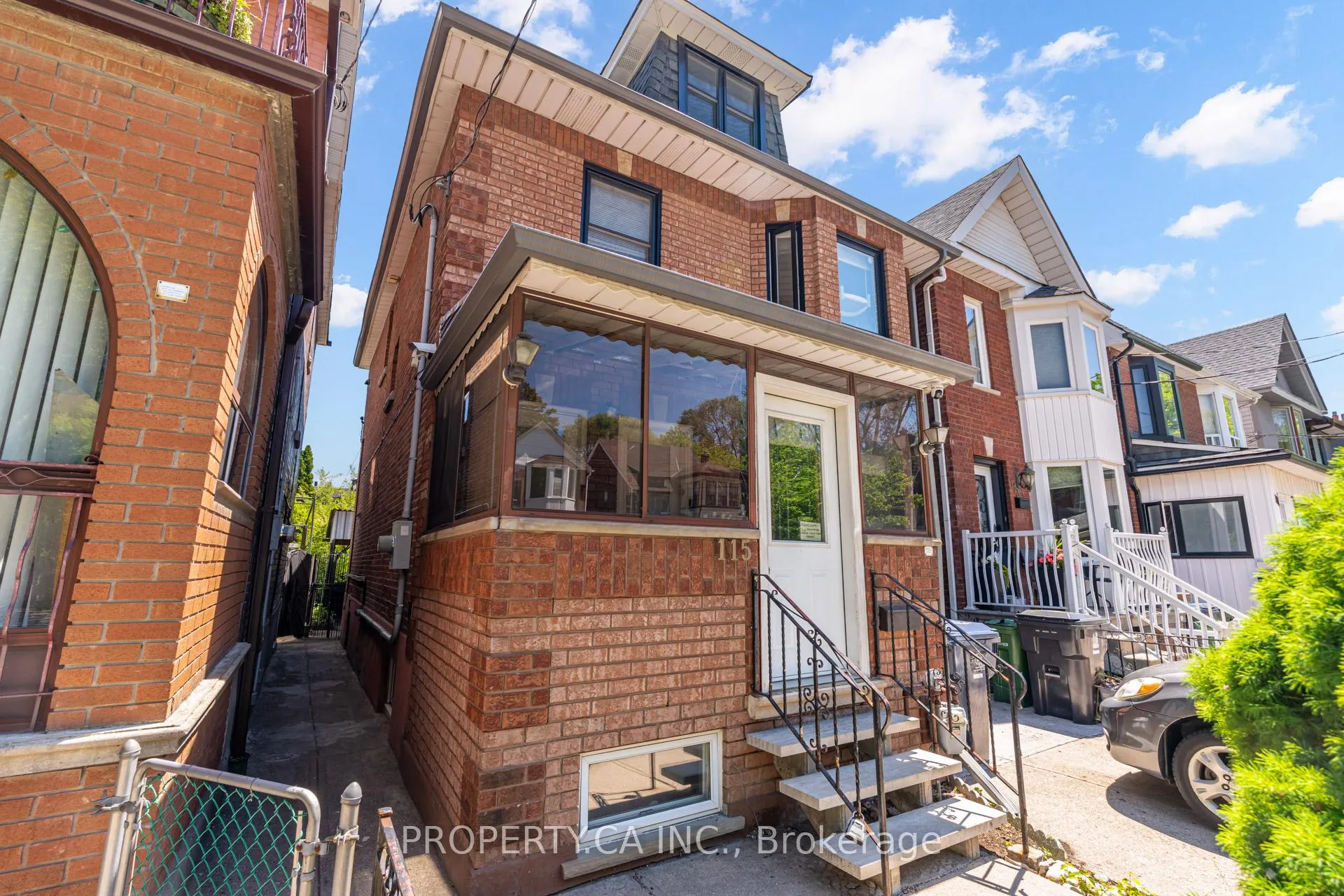 Photo 2 of Unit Basement, 115 Emerson Avenue, Toronto, Dovercourt-Wallace Emerson-Junction — HOMEH