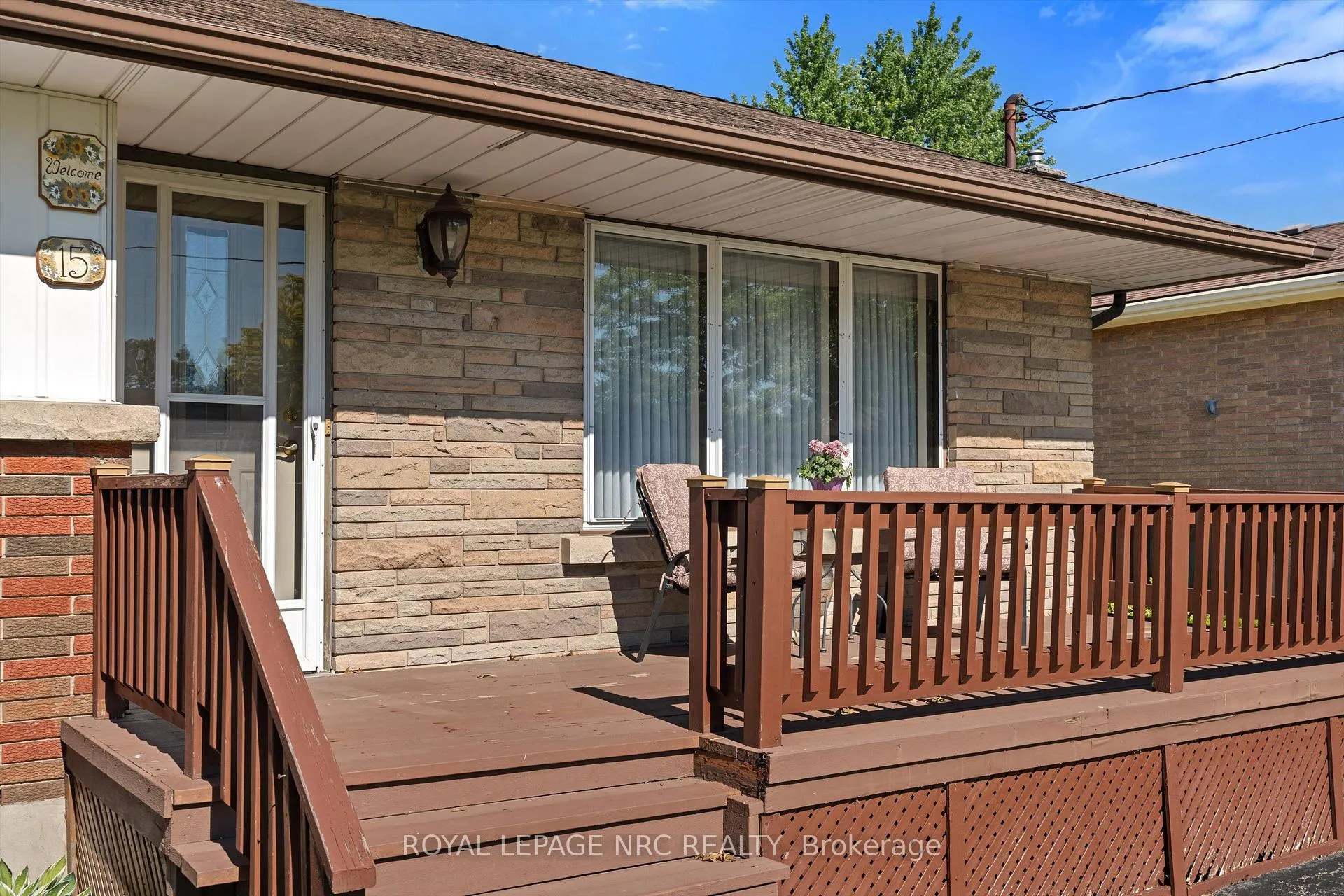 Photo 5 of 15 Carrol Street, Welland, Broadway — HOMEH