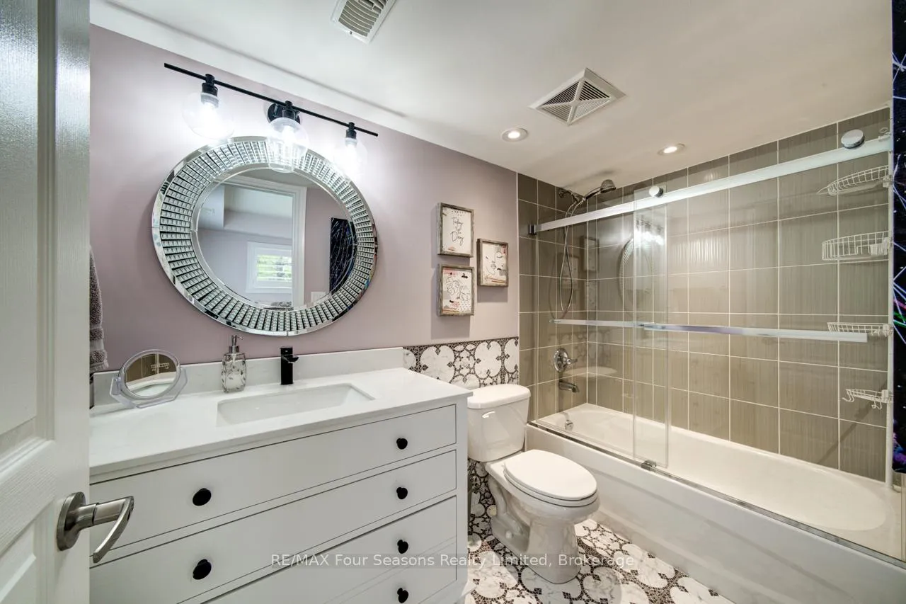 Photo 20 of Unit 108, 4 Brandy Lane Drive, Collingwood — HOMEH