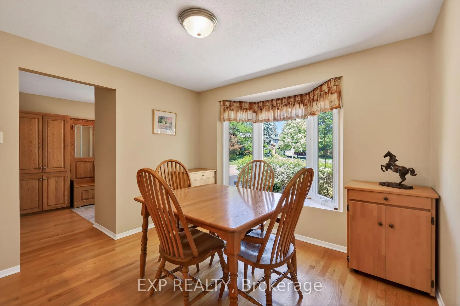 Photo 7 of 34 Four Seasons Drive, Ottawa, Borden Farm/Stewart Farm/Carleton Heights/Parkwood Hills — HOMEH